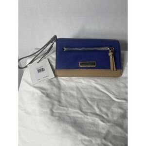 CALVIN KLEIN Blue And Tab Leather PATENT ZIP AROUND WALLET New Wtags